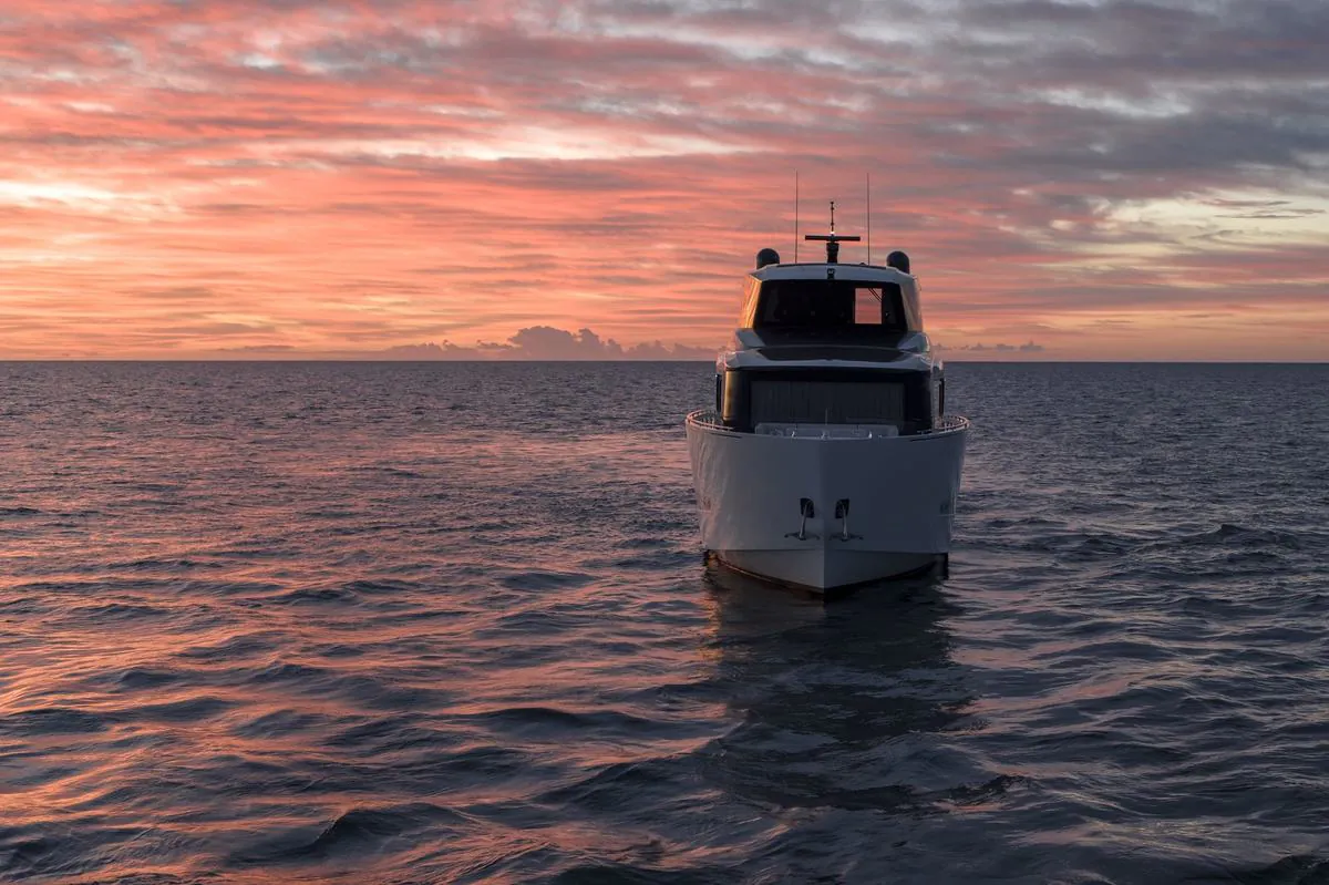 Astondoa AX8 — motorna jahta 24,46 m, fotografija 4 od 4