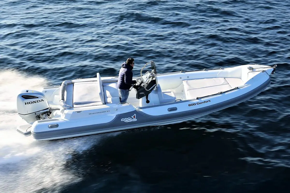 MV Marine MV 800 — gumenjak 7,96 m, fotografija 2 od 4